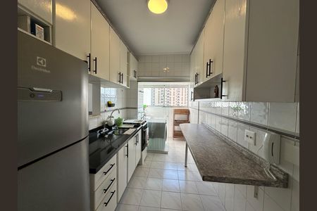 Apartamento para alugar com 65m², 3 quartos e 1 vaga Apartamento para alugar com 65m², 3 quartos e 1 vagaCozinha
