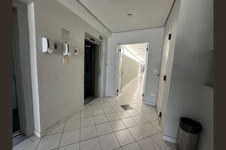 Apartamento para alugar com 65m², 3 quartos e 1 vaga Apartamento para alugar com 65m², 3 quartos e 1 vagaHall de entrada