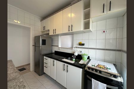Apartamento para alugar com 65m², 3 quartos e 1 vaga Apartamento para alugar com 65m², 3 quartos e 1 vagaCozinha