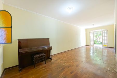 Sala de casa à venda com 3 quartos, 180m² em Umuarama, Osasco