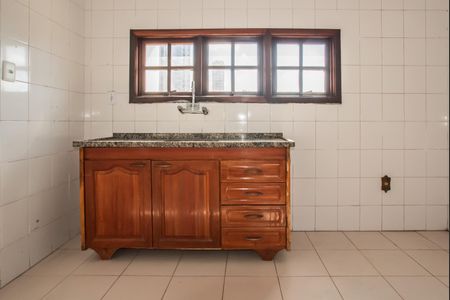 Casa para alugar com 70m², 1 quarto e 1 vaga Casa para alugar com 70m², 1 quarto e 1 vagaCozinha
