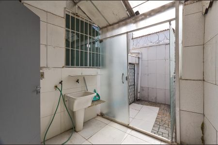Casa à venda com 132m², 3 quartos e 2 vagasÁrea de Serviço
