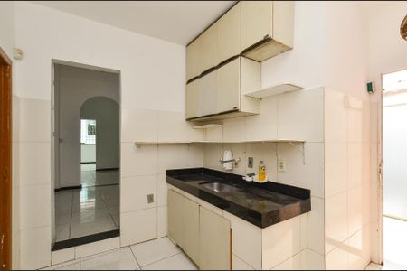 Casa à venda com 132m², 3 quartos e 2 vagasCozinha