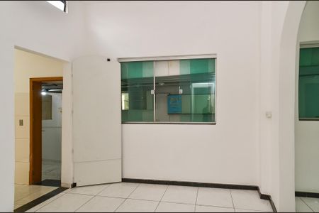 Casa à venda com 132m², 3 quartos e 2 vagasCopa