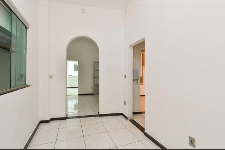Casa à venda com 132m², 3 quartos e 2 vagasCopa