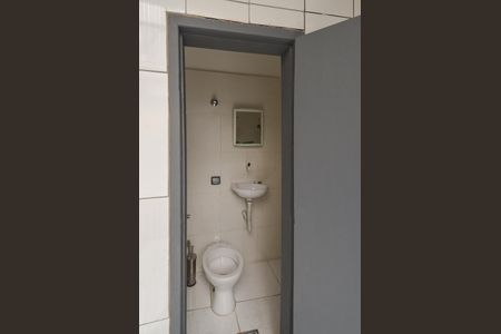 Casa à venda com 132m², 3 quartos e 2 vagasBanheiro de Serviço