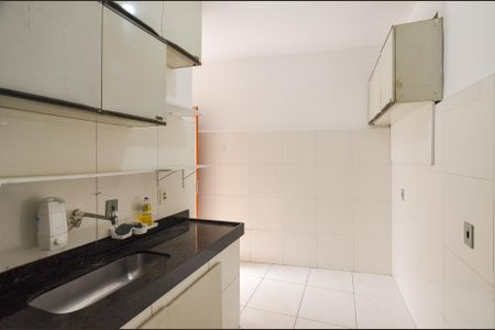 Casa à venda com 132m², 3 quartos e 2 vagasCozinha