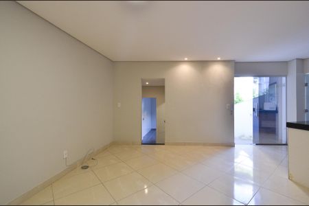 Casa para alugar com 60m², 1 quarto e sem vaga Casa para alugar com 60m², 1 quarto e sem vagaSala Ambientes
