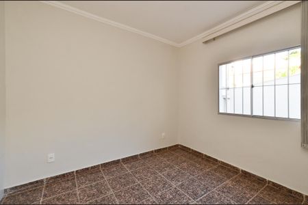 Casa para alugar com 60m², 1 quarto e sem vaga Casa para alugar com 60m², 1 quarto e sem vagaQuarto