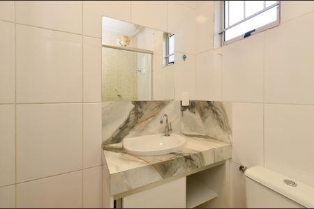 Casa para alugar com 60m², 1 quarto e sem vaga Casa para alugar com 60m², 1 quarto e sem vagaBanheiro