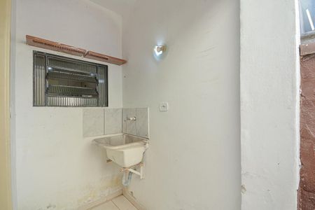 Casa para alugar com 60m², 1 quarto e 1 vagaÁrea de Serviço