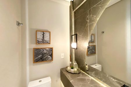 Apartamento à venda com 216m², 4 quartos e 4 vagasLavabo da Sala