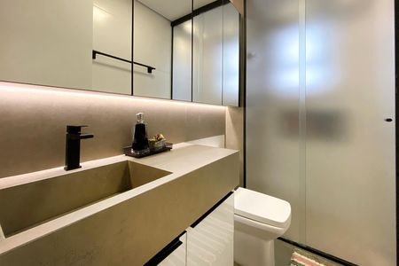 Apartamento à venda com 216m², 4 quartos e 4 vagasBanheiro