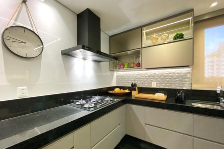 Apartamento à venda com 216m², 4 quartos e 4 vagasCozinha