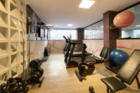 Apartamento à venda com 216m², 4 quartos e 4 vagasÁrea comum