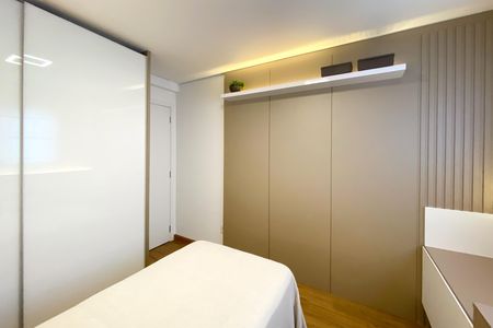 Apartamento à venda com 216m², 4 quartos e 4 vagasSuite 2