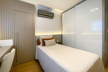 Apartamento à venda com 216m², 4 quartos e 4 vagasSuite 2