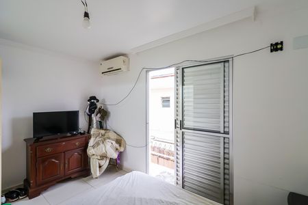 Casa de condomínio à venda com 90m², 2 quartos e 1 vaga