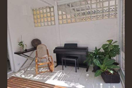 Casa à venda com 3 quartos, 181m² em Raposo Tavares, São Paulo
