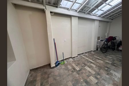 Lavanderia de casa à venda com 4 quartos, 140m² em Brooklin, São Paulo
