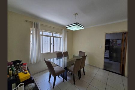 Casa à venda com 3 quartos, 150m² em Jardim Centenario, São Paulo