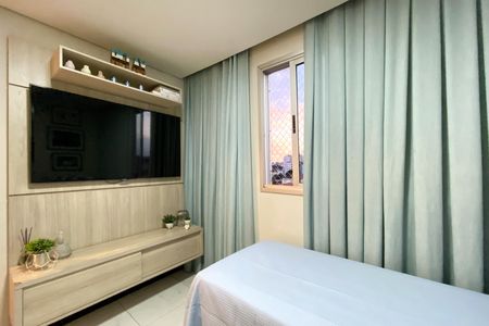 Apartamento à venda com 120m², 4 quartos e 4 vagasQuarto 2