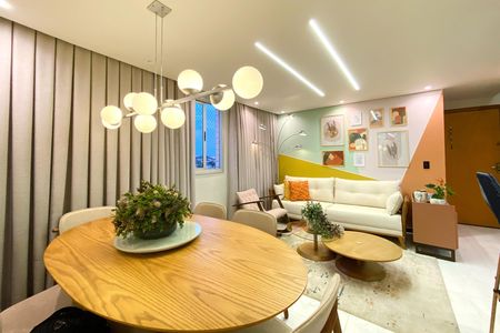 Sala de apartamento à venda com 4 quartos, 120m² em Ana Lúcia, Belo Horizonte