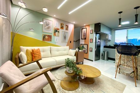 Sala de apartamento à venda com 4 quartos, 120m² em Ana Lúcia, Belo Horizonte