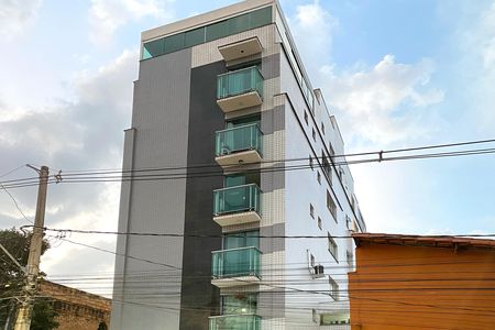 Apartamento à venda com 120m², 4 quartos e 4 vagasFachada
