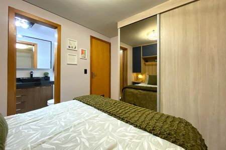 Apartamento à venda com 120m², 4 quartos e 4 vagasSuite 1