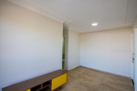 Sala de apartamento para alugar com 3 quartos, 67m² em Vila Homero Thon, Santo André