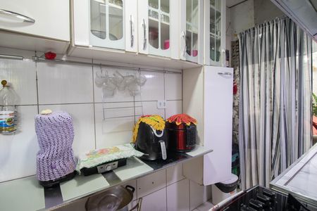 Apartamento para alugar com 48m², 2 quartos e 1 vaga Apartamento para alugar com 48m², 2 quartos e 1 vagaCOZINHA E ÁREA DE SERVIÇO