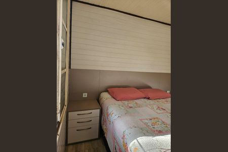 Casa à venda com 73m², 3 quartos e 2 vagas