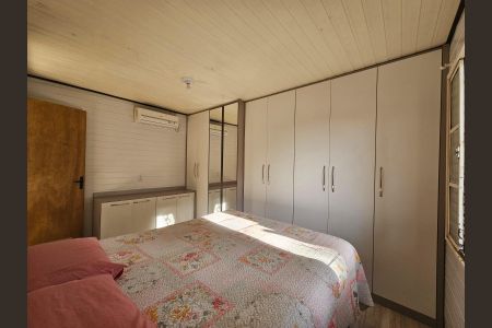 Casa à venda com 73m², 3 quartos e 2 vagas