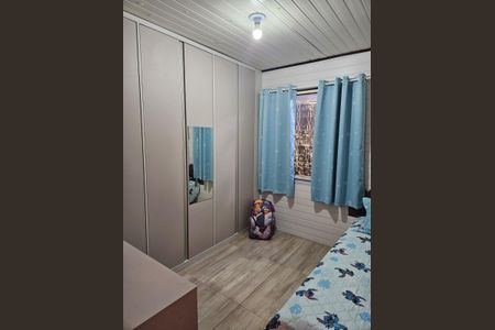 Casa à venda com 73m², 3 quartos e 2 vagas