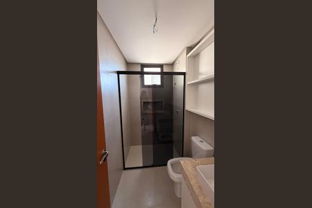 Apartamento para alugar com 74m², 2 quartos e 1 vaga Apartamento para alugar com 74m², 2 quartos e 1 vagaBanheiro da Suíte 1