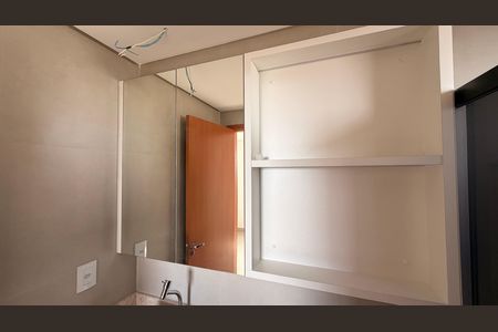 Apartamento para alugar com 74m², 2 quartos e 1 vaga Apartamento para alugar com 74m², 2 quartos e 1 vagaBanheiro da Suíte 2