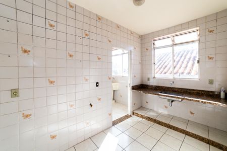 Apartamento para alugar com 75m², 3 quartos e sem vagaCozinha
