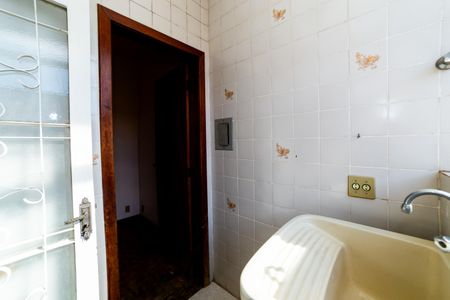 Apartamento para alugar com 75m², 3 quartos e sem vagaÁrea de Serviço
