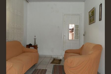 Casa à venda com 3 quartos, 180m² em Vila Santo Estefano, São Paulo