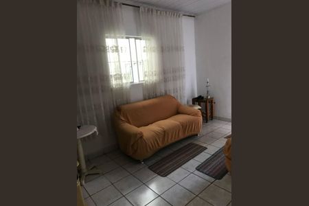 Casa à venda com 3 quartos, 180m² em Vila Santo Estefano, São Paulo