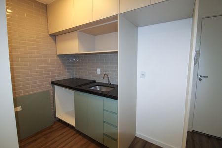 Cozinha de apartamento para alugar com 1 quarto, 30m² em Butantã, São Paulo