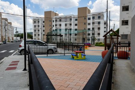 Apartamento para alugar com 54m², 2 quartos e sem vaga Apartamento para alugar com 54m², 2 quartos e sem vagaÁrea comum - Playground
