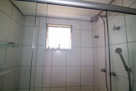 Apartamento à venda com 112m², 3 quartos e 2 vagas Apartamento à venda com 112m², 3 quartos e 2 vagasBanheiro da Suíte