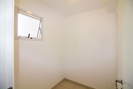 Apartamento à venda com 112m², 3 quartos e 2 vagas Apartamento à venda com 112m², 3 quartos e 2 vagasDispensa / Quarto de Serviço