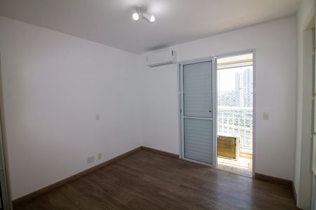 Apartamento à venda com 112m², 3 quartos e 2 vagas Apartamento à venda com 112m², 3 quartos e 2 vagasQuarto 1