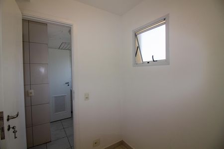 Apartamento à venda com 112m², 3 quartos e 2 vagas Apartamento à venda com 112m², 3 quartos e 2 vagasDispensa / Quarto de Serviço