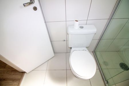 Apartamento à venda com 112m², 3 quartos e 2 vagas Apartamento à venda com 112m², 3 quartos e 2 vagasBanheiro da Suíte