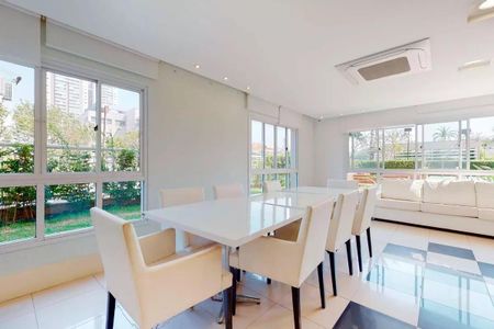 Apartamento à venda com 112m², 3 quartos e 2 vagas Apartamento à venda com 112m², 3 quartos e 2 vagasÁrea comum - Salão de Festas