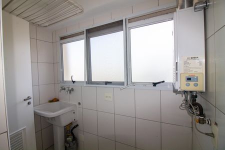 Apartamento à venda com 112m², 3 quartos e 2 vagas Apartamento à venda com 112m², 3 quartos e 2 vagasÁrea de Serviço